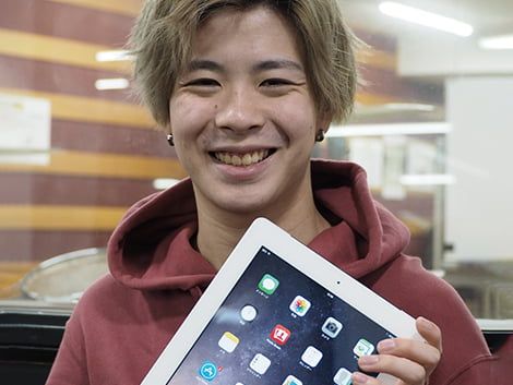 ひとり1台iPad+校内FREE Wifi