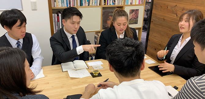 第一線のプロから学び プロデューサーを目指す!