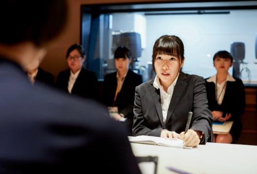 就職率100%!圧倒的な就職実績で「好き」を仕事にする!